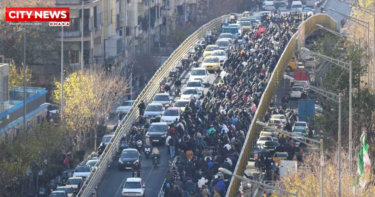 ইরানে সাধারণ বিক্ষোভ যেভাবে রূপ নিয়েছে গণঅভ্যুত্থানে