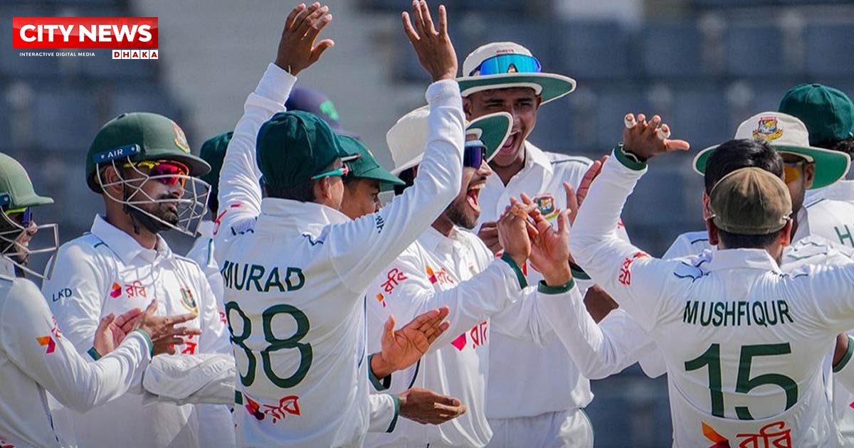 দ্বিতীয় দিনে ২.২ ওভার টিকল আয়ারল্যান্ড