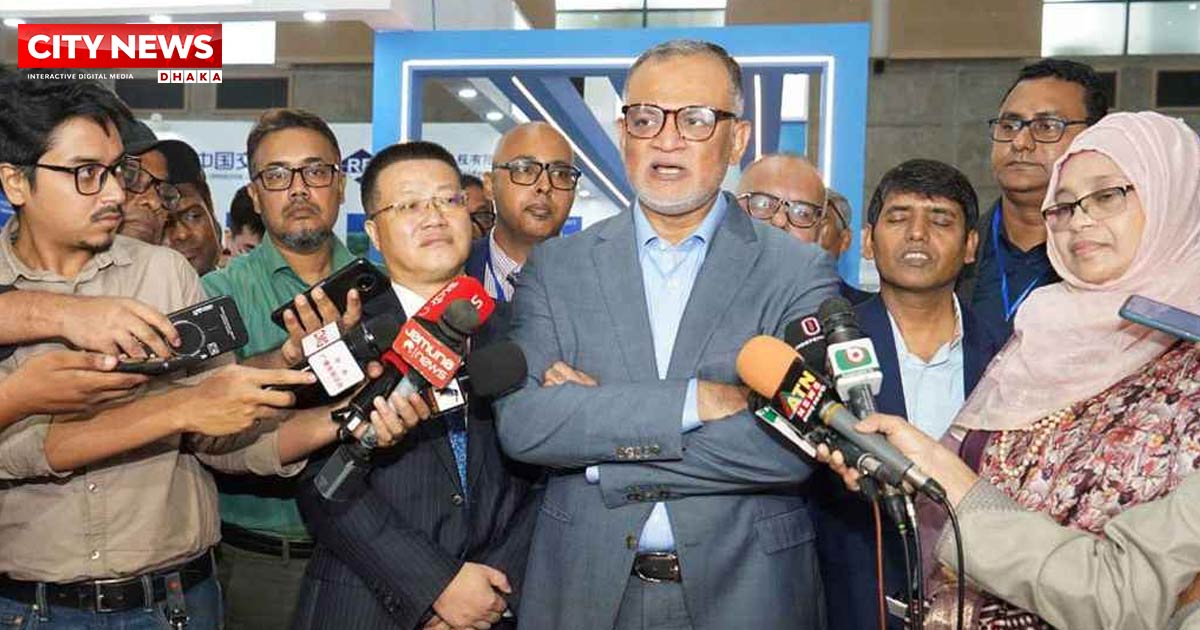 বাংলাদেশ ও চীনের ‘যৌথ সক্ষমতা’ তুলে ধরা হচ্ছে: বাণিজ্য উপদেষ্টা