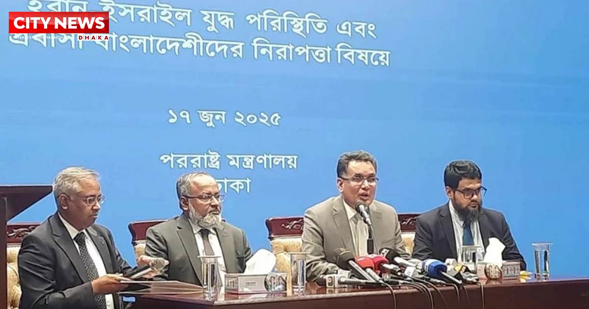 তেহরান থেকে দূতাবাসকর্মী ও প্রবাসীদের সরিয়ে নেবে বাংলাদেশ