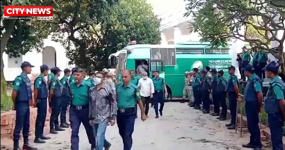 ১৫ সেনাকর্মকর্তাকে কারাগারে পাঠানোর নির্দেশ দিয়েছে ট্রাইব্যুনাল