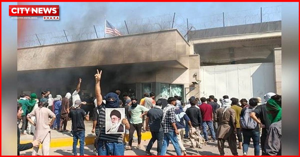 খামেনি হত্যার প্রতিবাদে পাকিস্তানে মার্কিন দূতাবাসের সামনে বিক্ষোভ, নিহত ৬