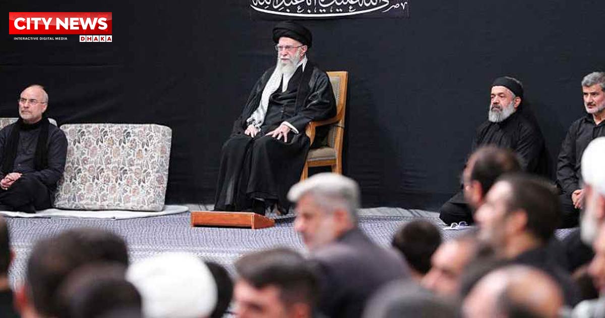 ইরান-ইসরায়েল সংঘাতের পর প্রথমবার প্রকাশ্যে খামেনি