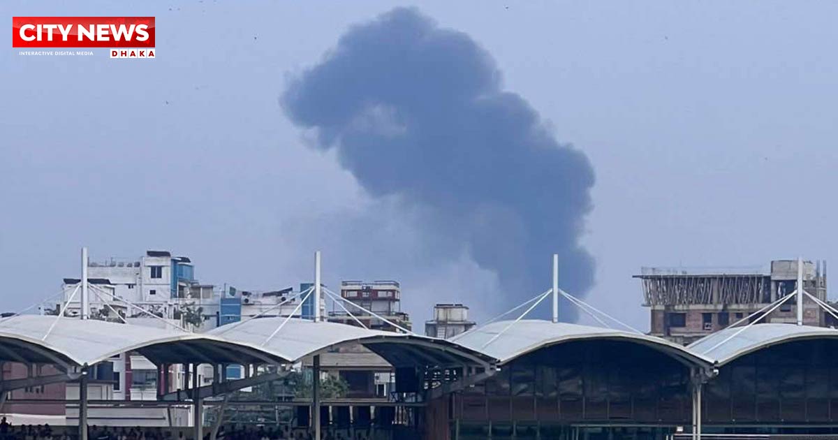 শেওড়াপাড়ায় ভবনে লাগা আগুন নিয়ন্ত্রণে