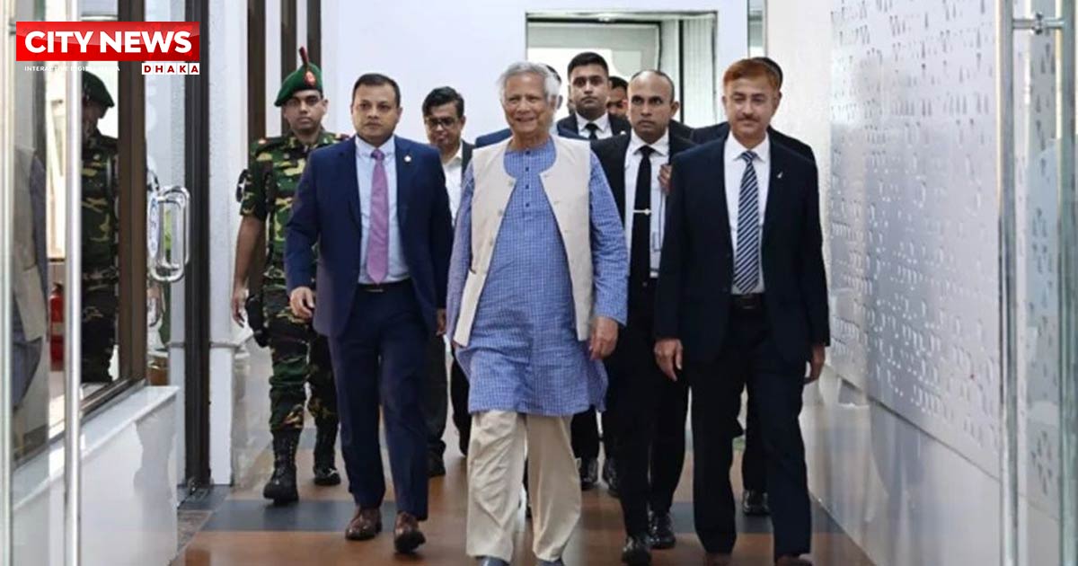 ইতালি সফর শেষে দেশে ফিরেছেন প্রধান উপদেষ্টা