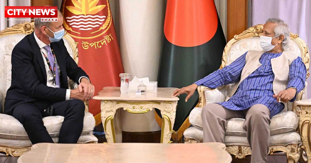 প্রধান উপদেষ্টার সঙ্গে বিশ্বব্যাংকের উপ-সভাপতির বৈঠক