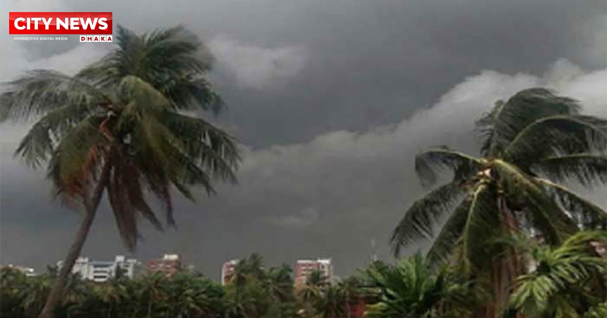 বঙ্গোপসাগরে সৃষ্টি হচ্ছে লঘুচাপ, আট বিভাগেই বৃষ্টির পূর্বাভাস