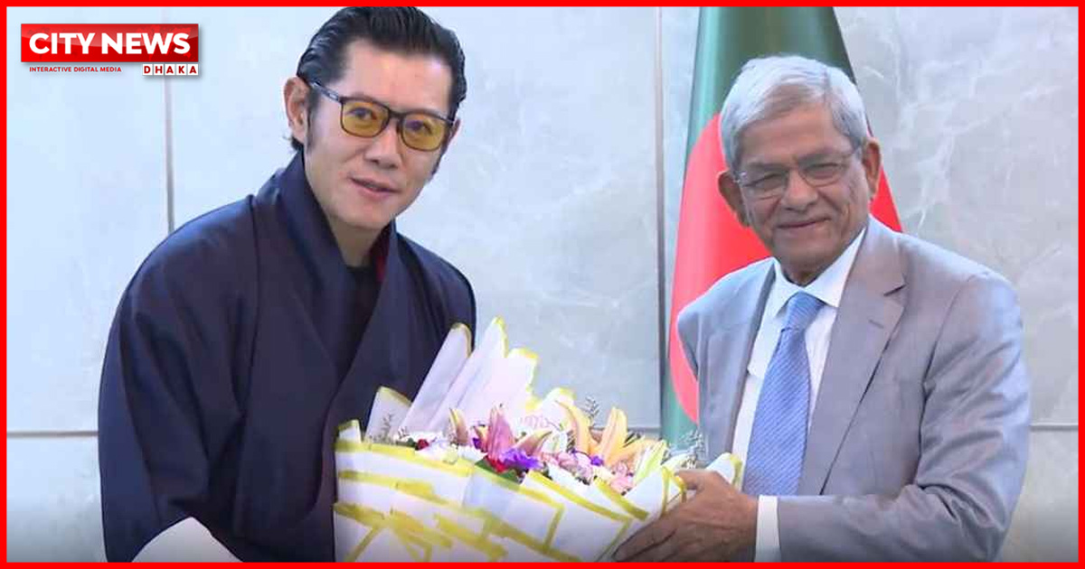 ঢাকায় ভুটানের রাজার যাত্রাবিরতি, সৌজন্য সাক্ষাৎ করলেন রাষ্ট্রপতি