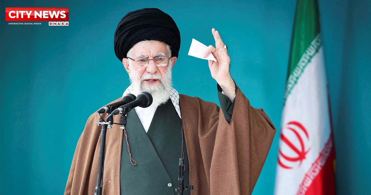 ইসরায়েলকে যুক্তরাষ্ট্রের ‘দড়িতে বাঁধা কুকুর’ আখ্যা খামেনির