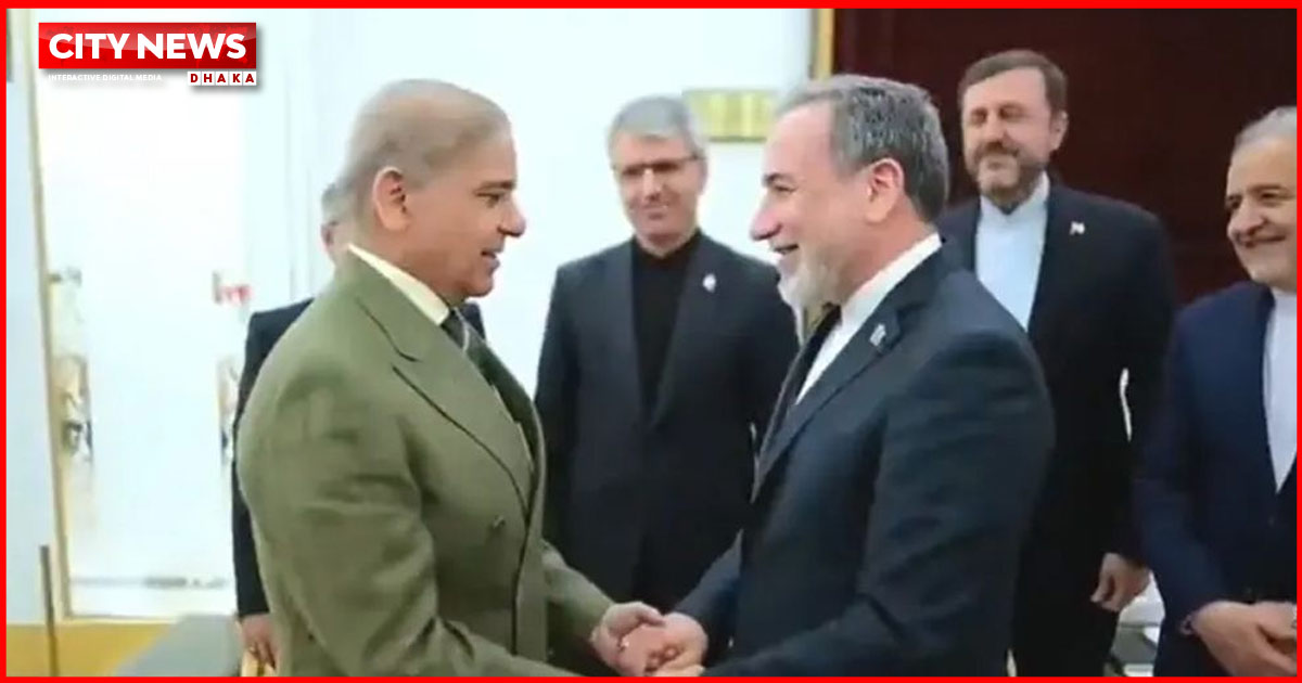 পাকিস্তানের প্রধানমন্ত্রী ও সেনাপ্রধানের সঙ্গে ইরানের পররাষ্ট্রমন্ত্রীর বৈঠক