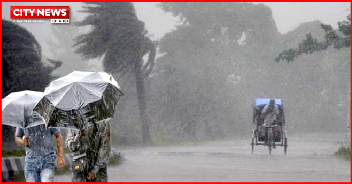 বঙ্গোপসাগরে লঘুচাপ, টানা ‘অতিভারি’ বৃষ্টির আভাস