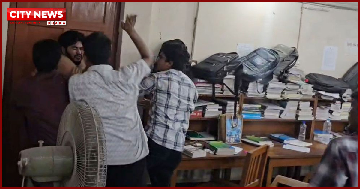 সাবেক ছাত্রলীগ কর্মীসহ শিক্ষার্থীদের পেটালেন শিবির নেতারা, ইট-পাটকেল নিক্ষেপ