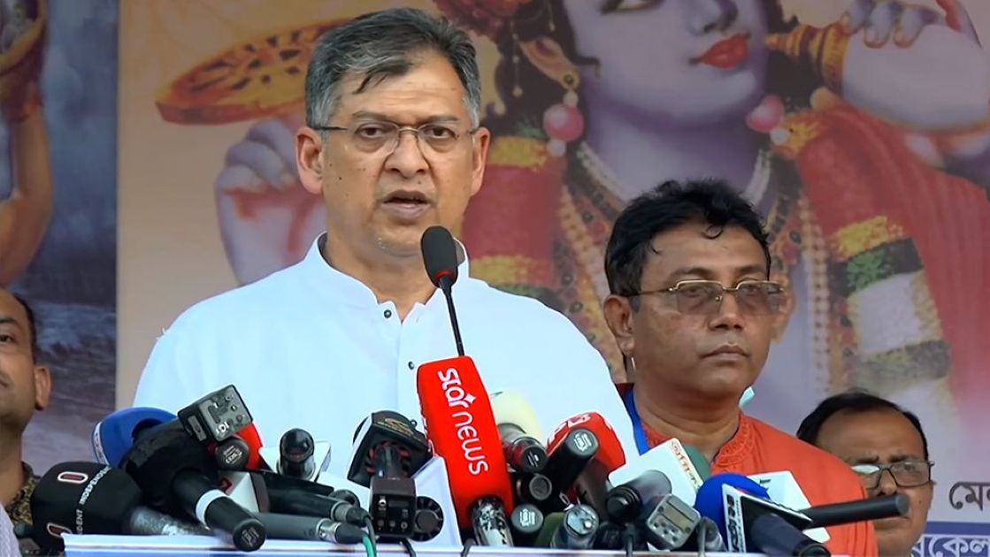 বাংলাদেশে কেউ সংখ্যালঘু নয়: স্বরাষ্ট্রমন্ত্রী