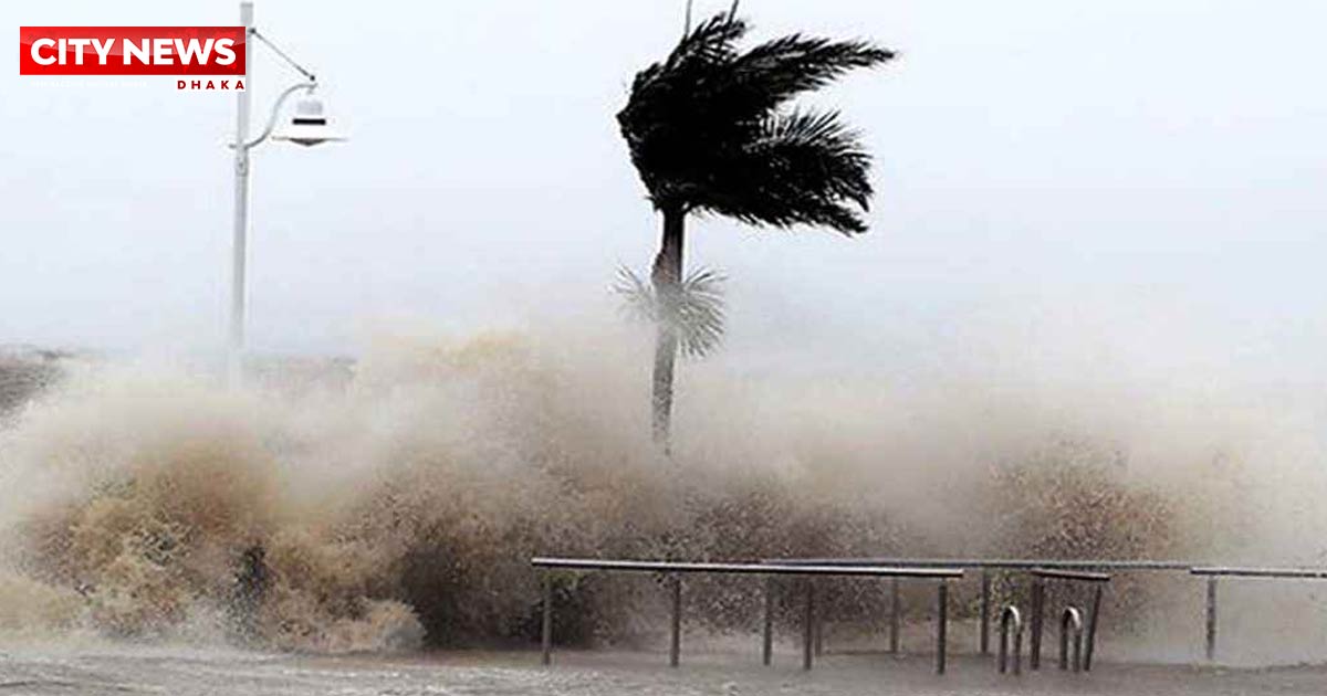জলোচ্ছ্বাসে প্লাবিত হতে পারে ১৫ জেলা, বন্দনে ৩ নম্বর সংকেত