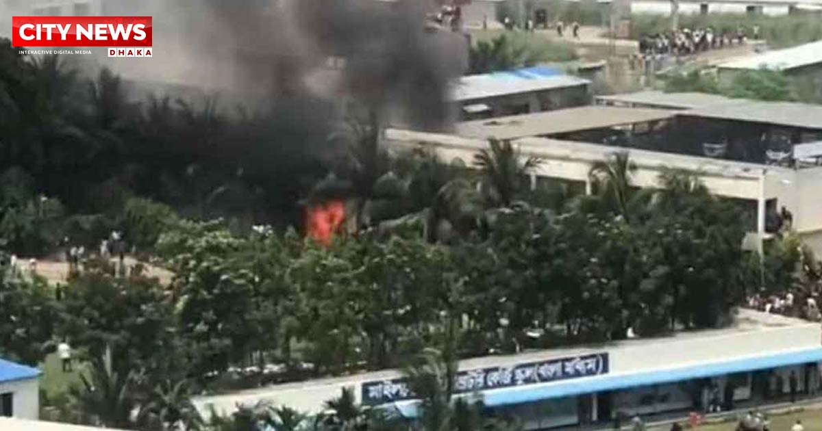 উত্তরায় বিমান বিধ্বস্তে নিহত ২, দগ্ধ ২৭ জন বার্ন ইনস্টিটিউটে