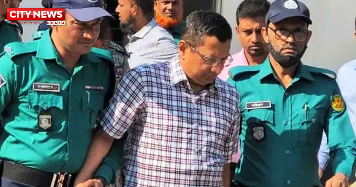 ট্রাইব্যুনালে হাজির করা হলো সাবেক আইজিপি মামুনকে