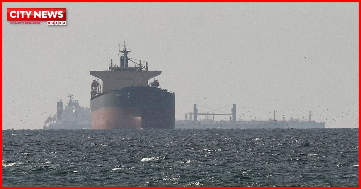 Iran military says to completely close Hormuz if US targets power plants