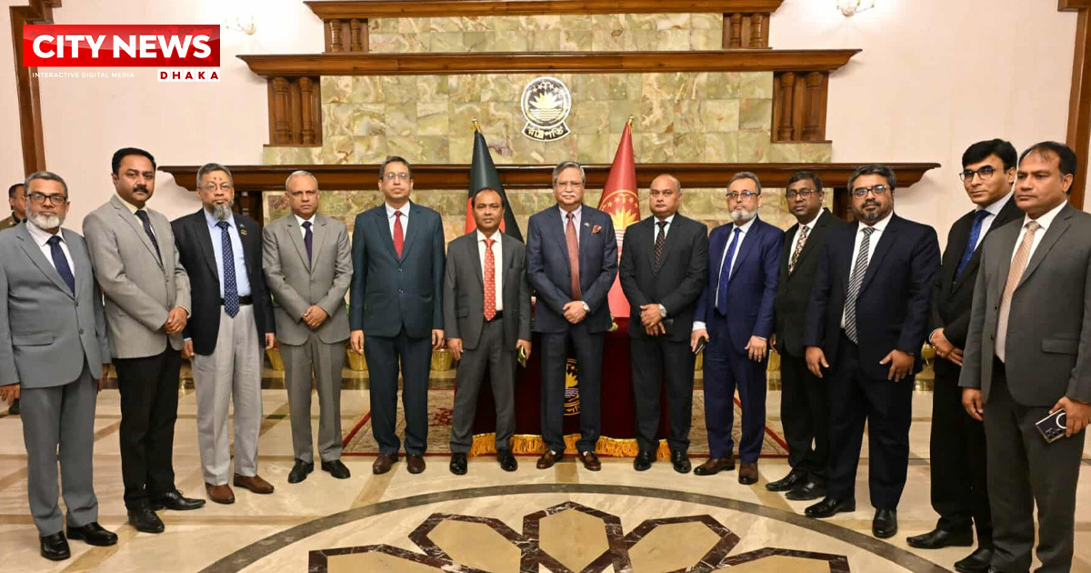 রাষ্ট্রপতির সঙ্গে নতুন নিয়োগ পাওয়া ২৫ বিচারপতির সাক্ষাৎ