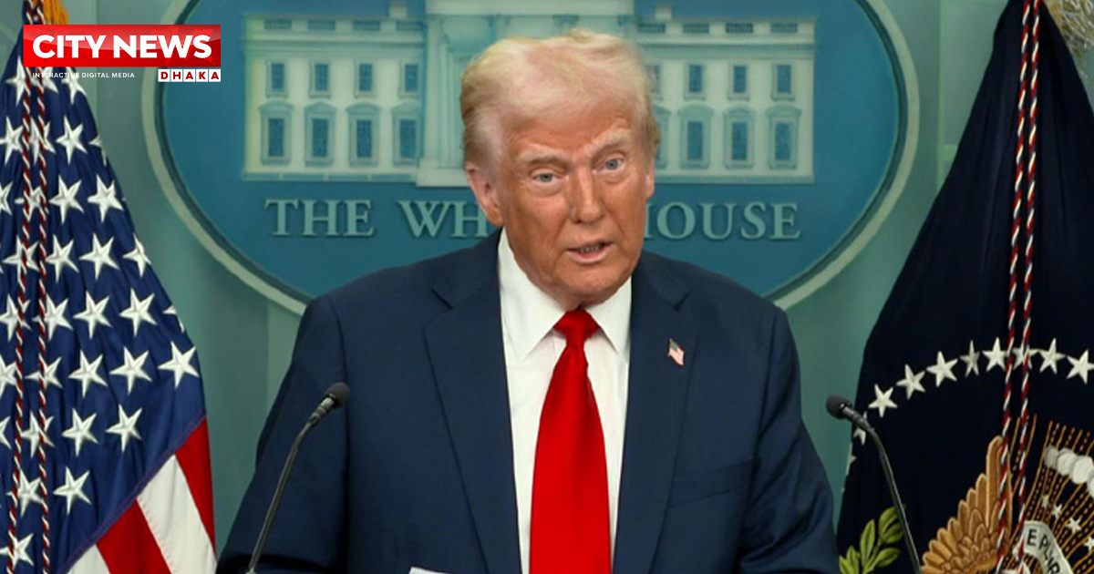 রাশিয়ার ওপর বড় ধরনের নিষেধাজ্ঞা দেওয়ার হুঁশিয়ারি ট্রাম্পের