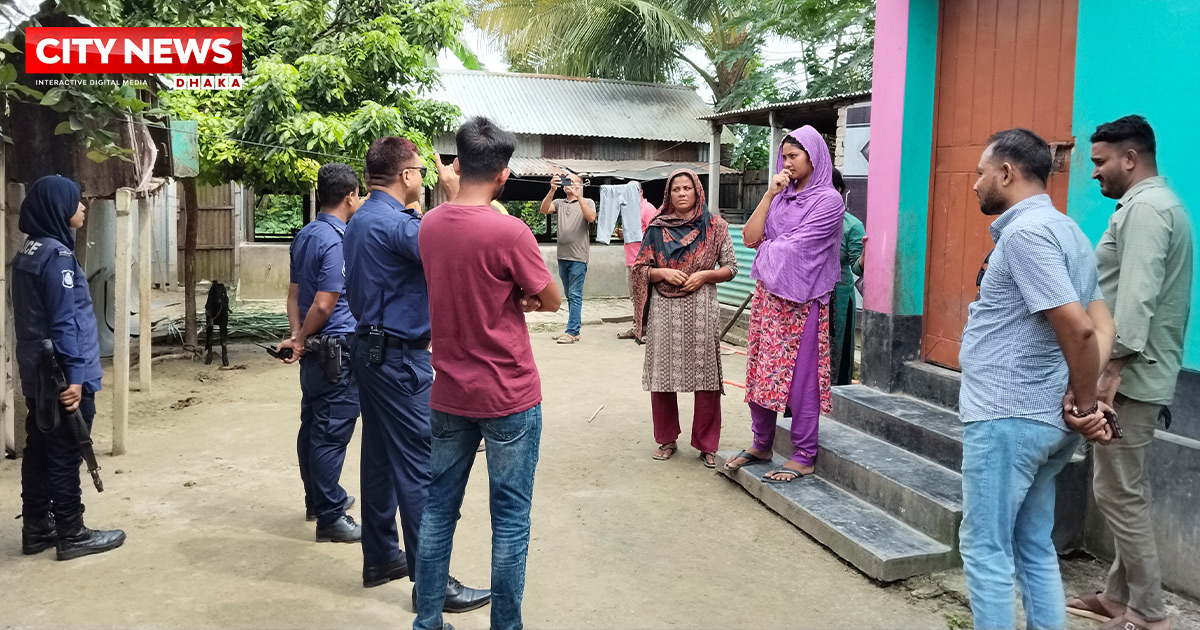 পাবনায় চাঁদার দাবিতে প্রবাসীর বাড়িতে যুবদল নেতার হামলা, দুই বিএনপি নেতা গুলিবিদ্ধ