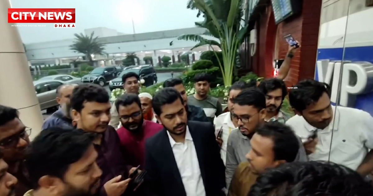 উন্নত চিকিৎসার জন্য সিঙ্গাপুর গেলেন নুরুল হক নুর