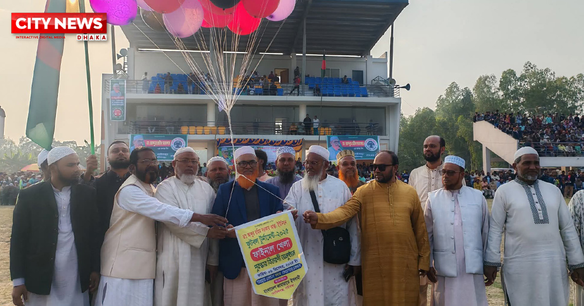 গোবিন্দগঞ্জে আব্দুর রহিম সরকার আন্তঃইউনিয়ন ফুটবল টুর্নামেন্টের ফাইনাল খেলা
