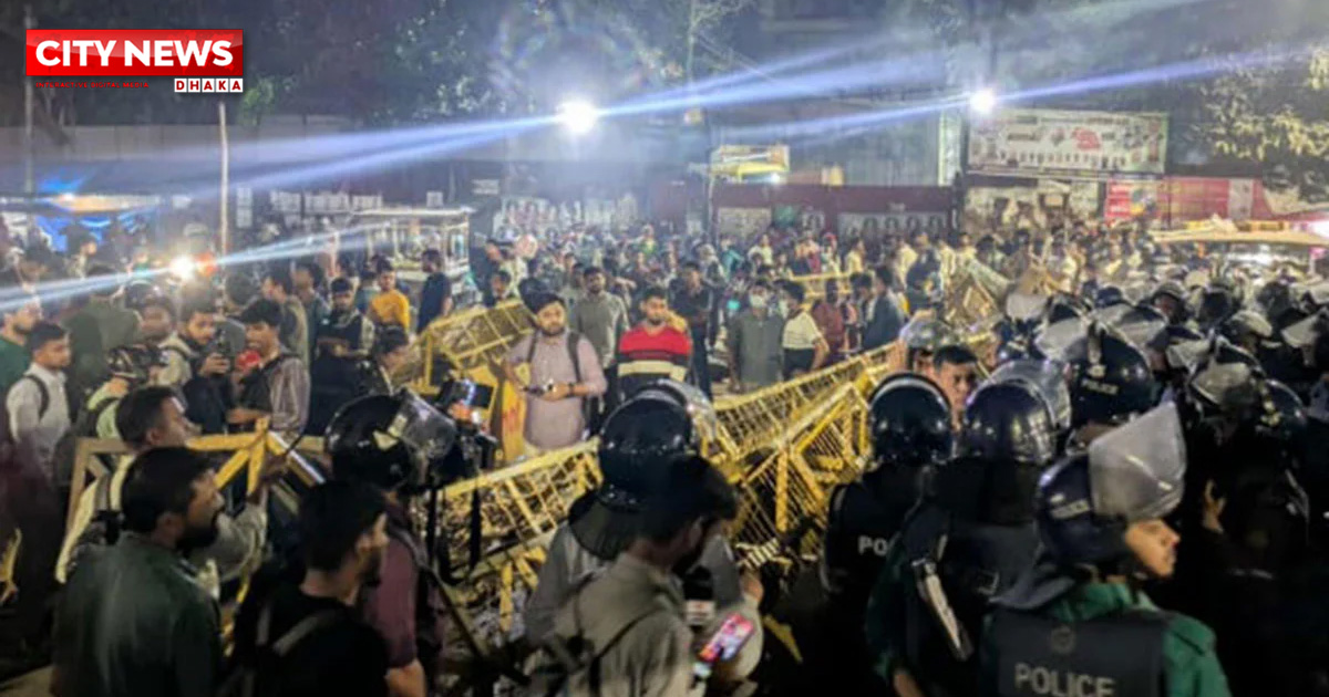 শাহবাগে বিসিএস প্রার্থীদের সঙ্গে পুলিশের সংঘর্ষ, আহত ৫