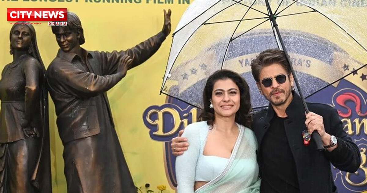 লন্ডনের লেস্টার স্কয়ারে শাহরুখ-কাজলের ভাস্কর্য