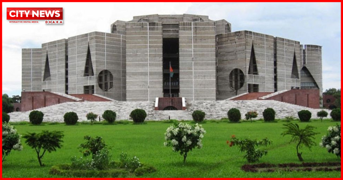 ২০৩৪ সালের মধ্যে ট্রিলিয়ন ডলারের অর্থনীতি হতে চায় বাংলাদেশ