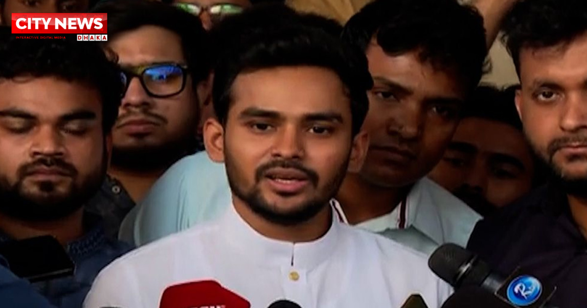 স্বতন্ত্রভাবে নির্বাচনে অংশ নেয়ার পরিকল্পনার কথা জানালেন উপদেষ্টা আসিফ