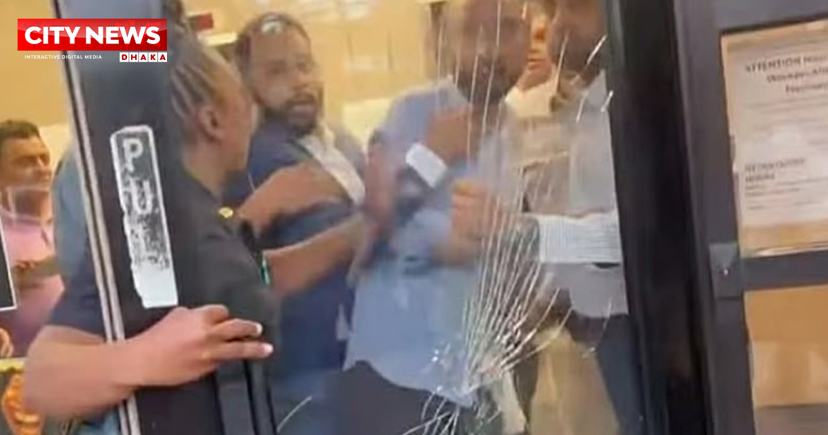 নিউইয়র্কে তথ্য উপদেষ্টা মাহফুজ আলমকে হেনস্তার চেষ্টা