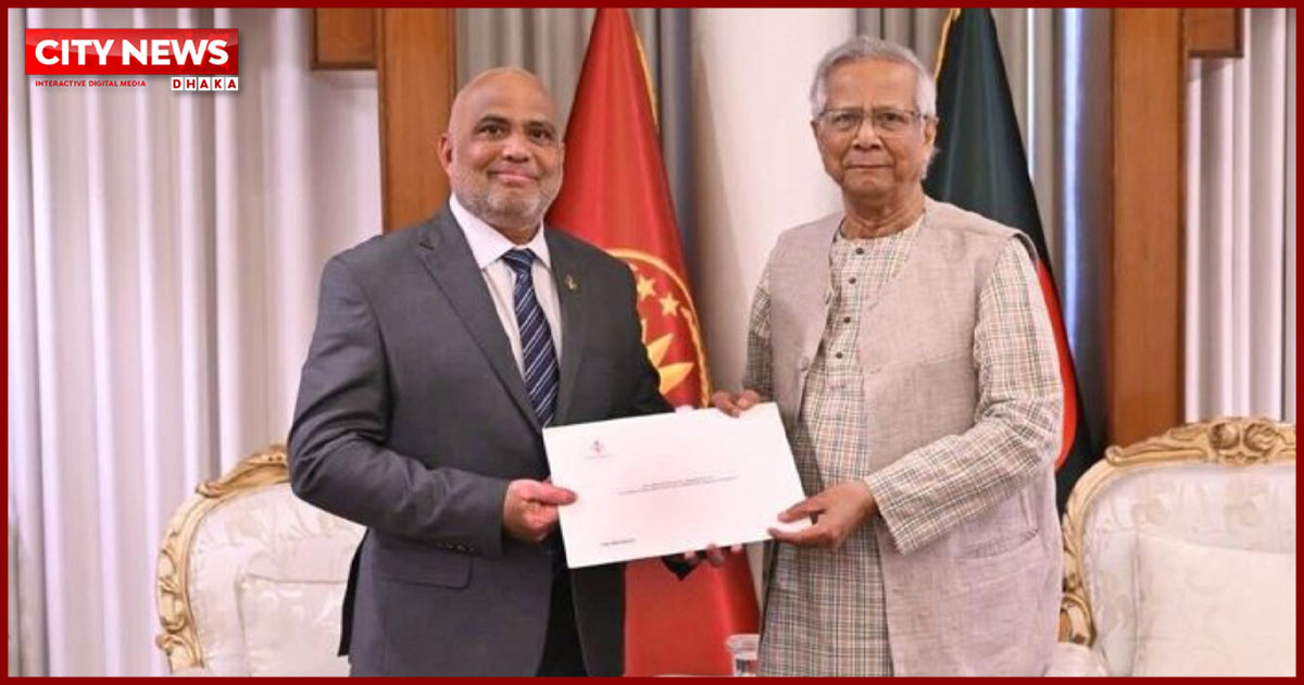 প্রধান উপদেষ্টার সঙ্গে মালদ্বীপের বিশেষ দূতের সৌজন্য সাক্ষাৎ