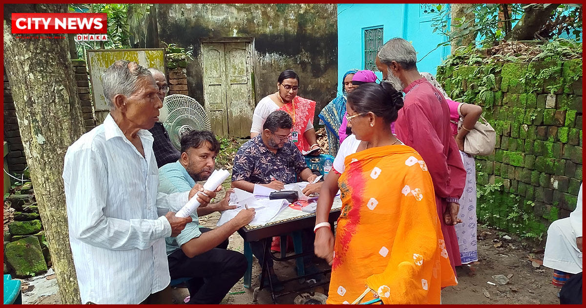 নড়াইলে বিনামূল্যে ২৫০ জনের চক্ষু পরীক্ষা ও লেন্স স্থাপন