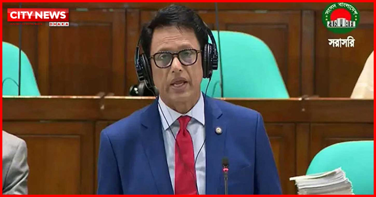 Education minister says sorry for personal remark