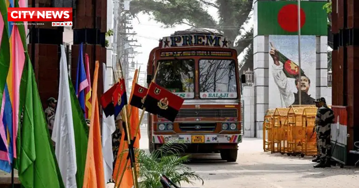 হিলি স্থলবন্দর দিয়ে ভারত থেকে পেঁয়াজ আমদানির অনুমতি দিয়েছে সরকার