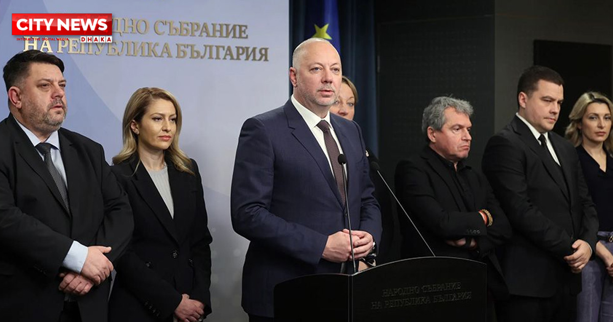 জনতার বিক্ষোভের মুখে পদত্যাগ করলো বুলগেরিয়া সরকার