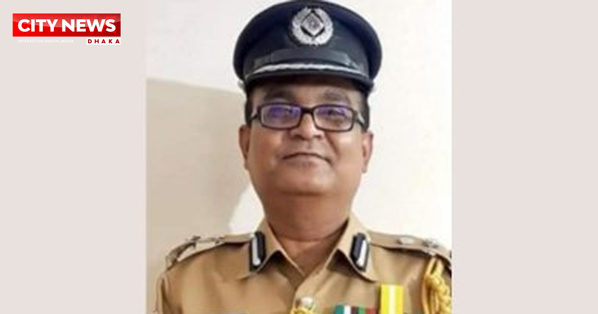 পুলিশের সাবেক ডিআইজি একেএম নাহিদুল ইসলাম গ্রেফতার
