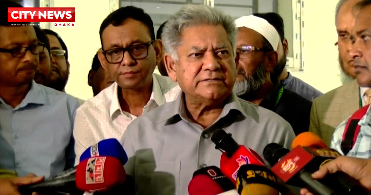 কারখানা বন্ধের জন্য সরকার দায়ী নয়: শ্রম উপদেষ্টা