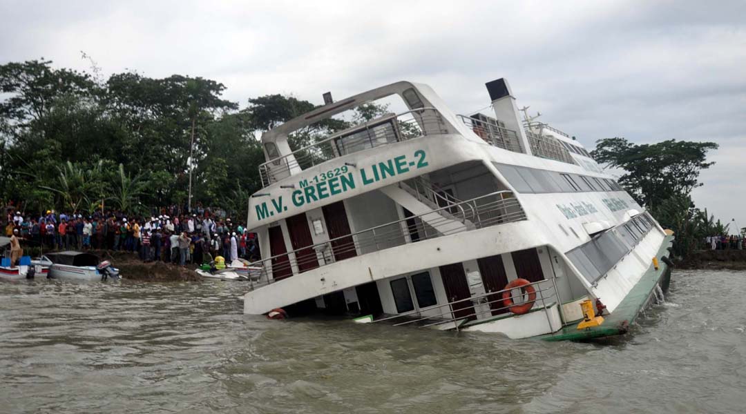 ৫৩ মাসে ১৭৩ নৌ দুর্ঘটনা, মারা গেছেন ২৩৫ জন