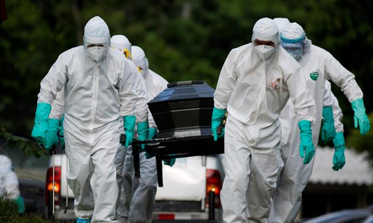 বিশ্বে ২৪ ঘণ্টায় আরও ১০ হাজার মানুষের প্রাণহানি