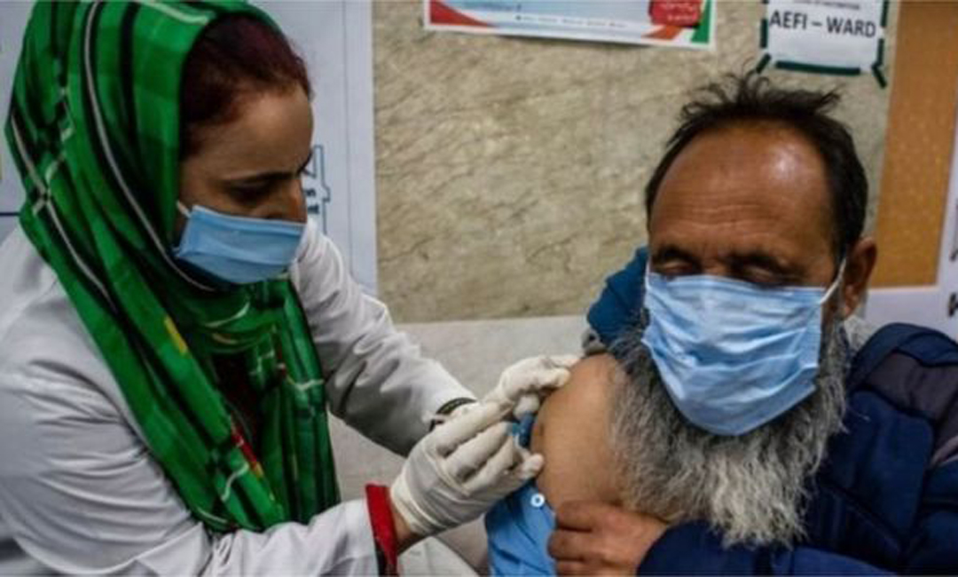 বয়স্কদের লাগবে না নিবন্ধন