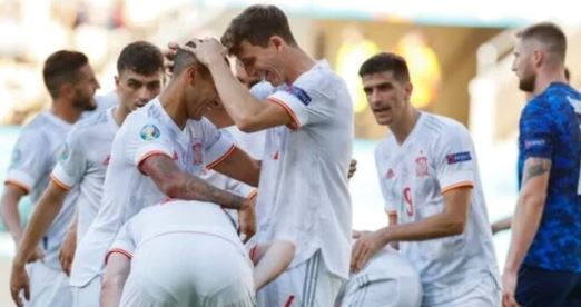 দ্বিতীয় রাউন্ডে স্পেন