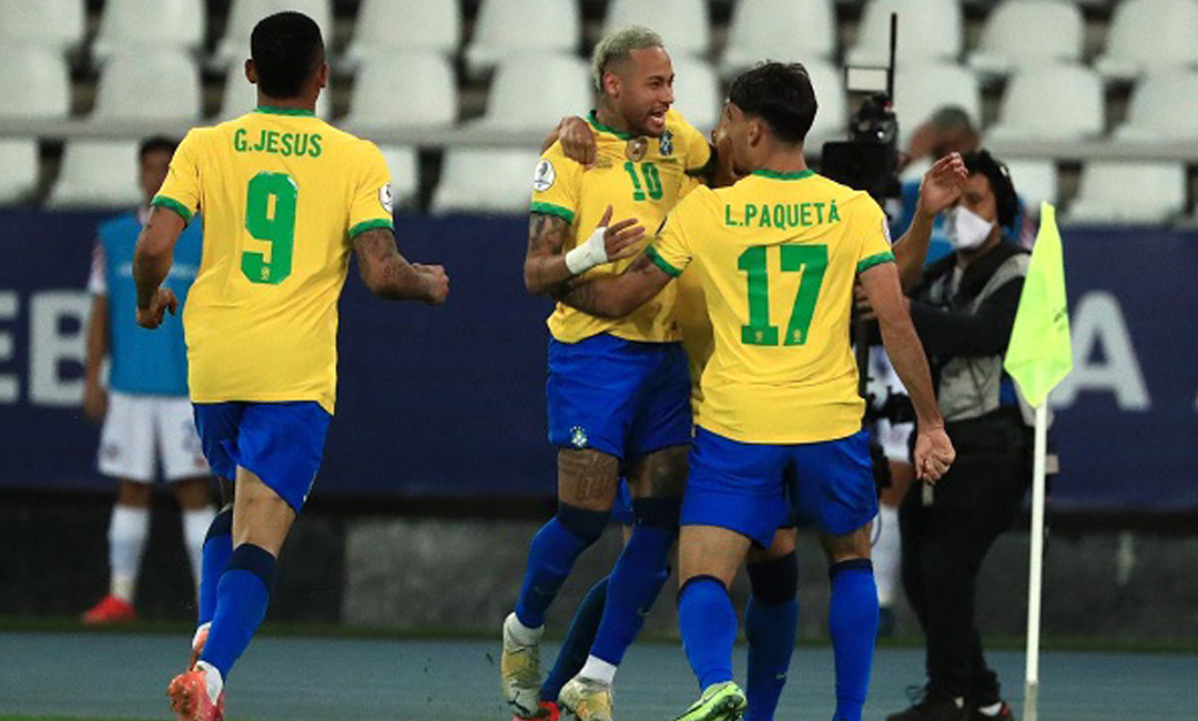 চিলিকে বিদায় করে সেমিতে ব্রাজিল