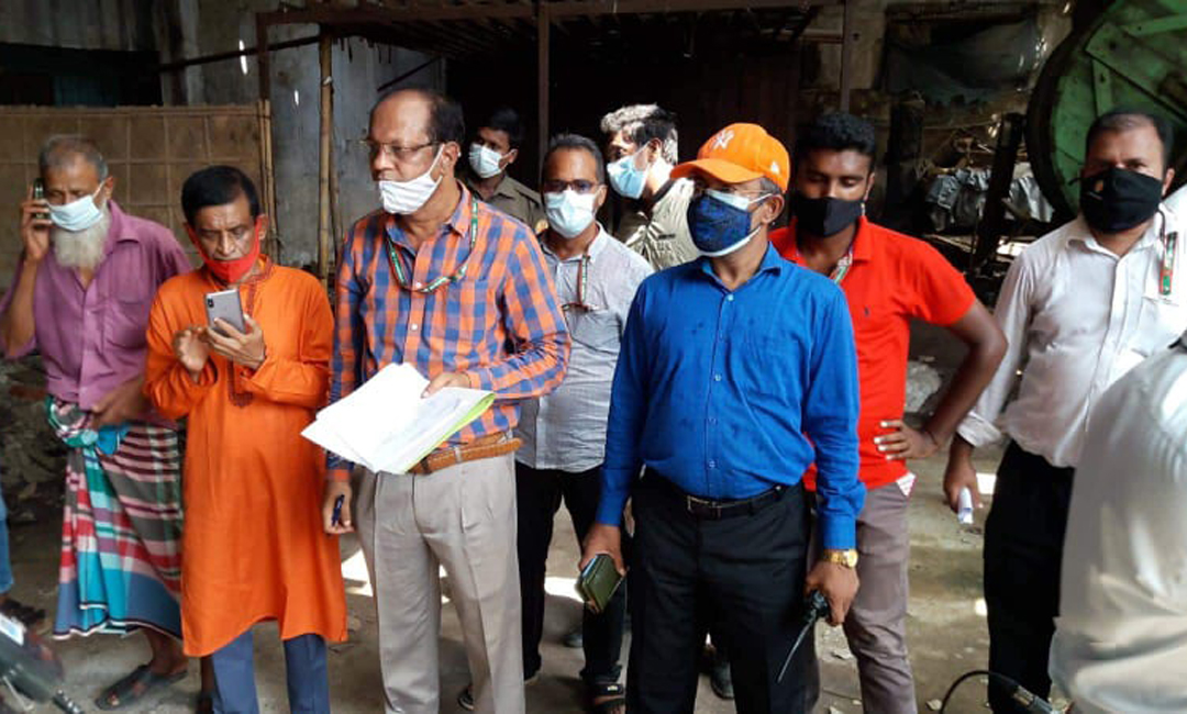 ঢাদসিকের অভিযানে সাড়ে ৩ লক্ষাধিক টাকা জরিমানা