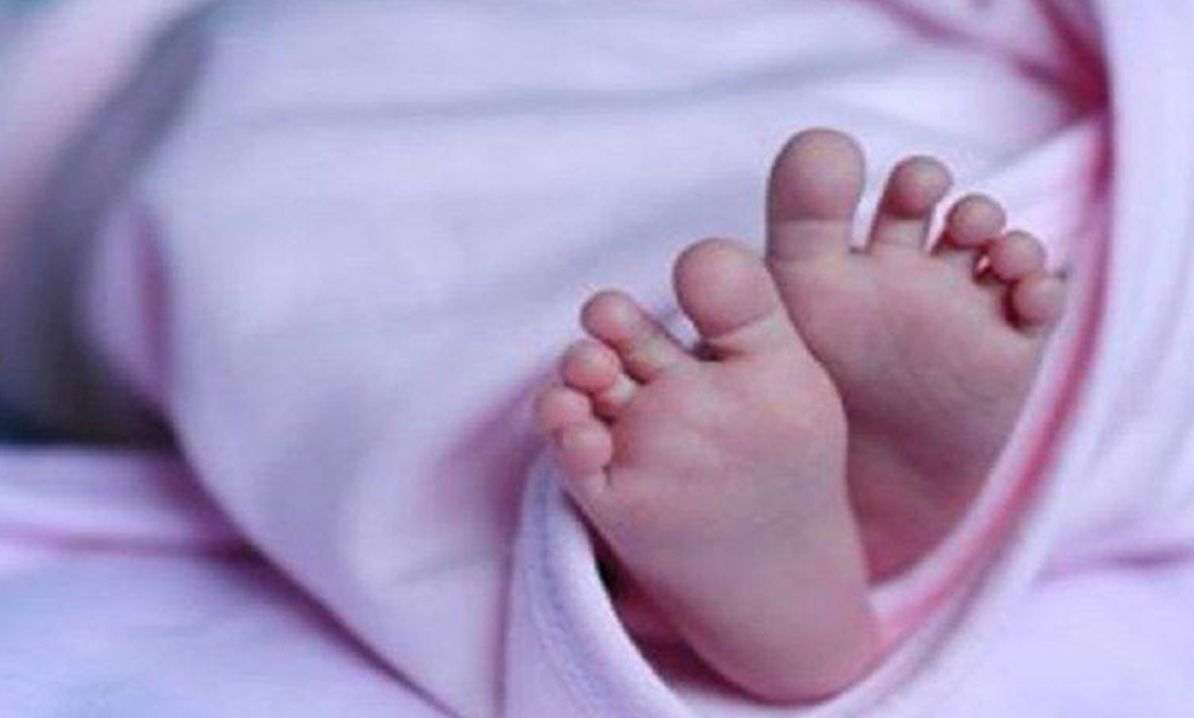 দুই হিজড়ার হাতে নবজাতকের মৃত্যু!