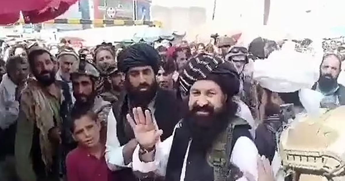 প্রকাশ্যে বের হয়েছেন, যার মাথার দাম ছিল ৪৩ কোটি টাকা