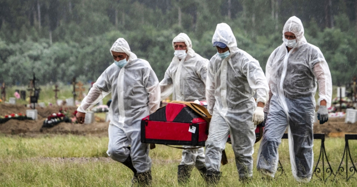 বিশ্বে একদিনে করোনায় মৃত্যু ১০ হাজার ছাড়াল