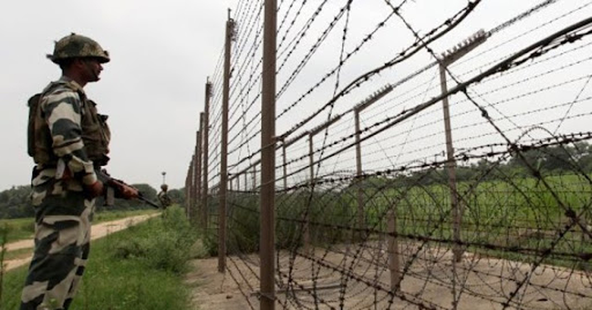 রৌমারী সীমান্তে চোরাকারবারিদের ওপর বিজিবির গুলি