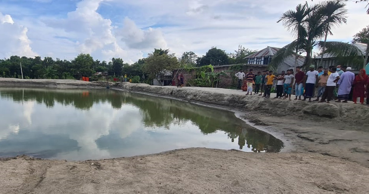 শিবচরে পানিতে ডুবে শিশুর মৃত্যু