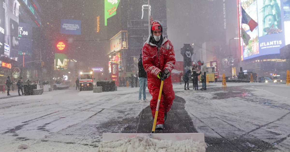 যুক্তরাষ্ট্রে প্রাণহানির সংখ্যা বেড়ে ৬৩ জন